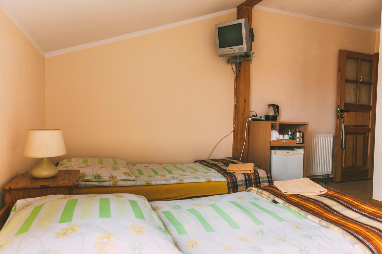 Pokoje Goscinne & Restauracja Pestka Choczewo Экстерьер фото